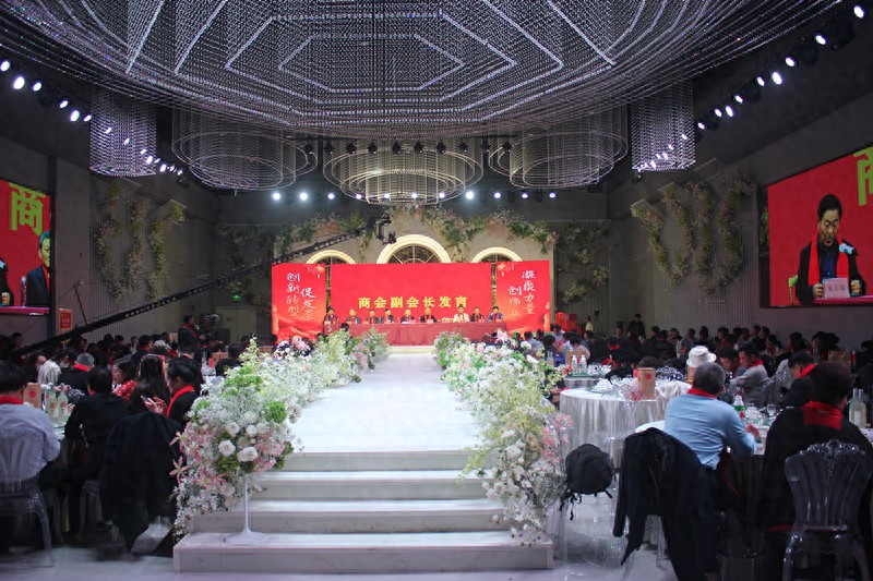 �y�֊^�M(j��n) ����(chu��ng)δ��(l��i) | ���f����С��I(y��)����(w��)�̕�(hu��)2025��(li��n)�x��(hu��)�A�M�e�k